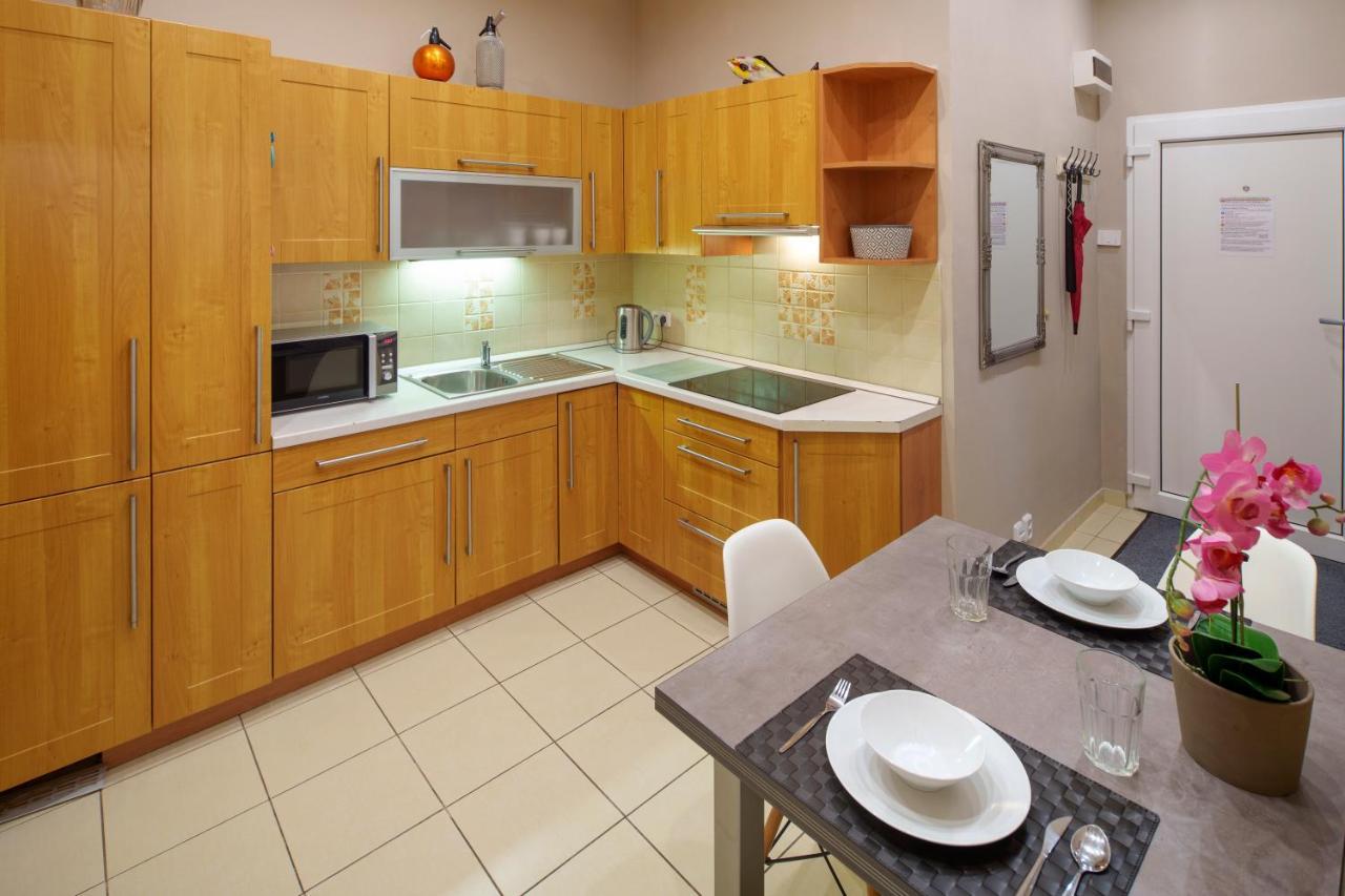 Dlouhá Apartment with balcony Praga Esterno foto